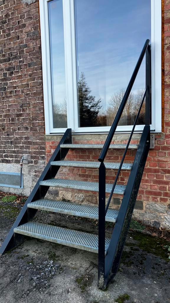 Escalier extérieur métal, Bricolage & Construction, Échelles & Escaliers, Utilisé, Escalier, Enlèvement