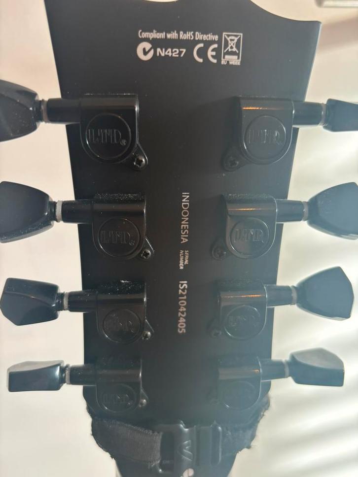 Elektrische gitaar ESP LTD EC-258, Musique & Instruments, Instruments à corde | Guitares | Électriques, Comme neuf, Solid body