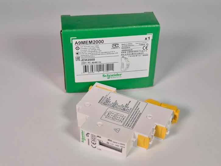 Schneider Electric A9MEM2000 (2 stuks), Hobby en Vrije tijd, Elektronica-componenten, Nieuw, Ophalen of Verzenden