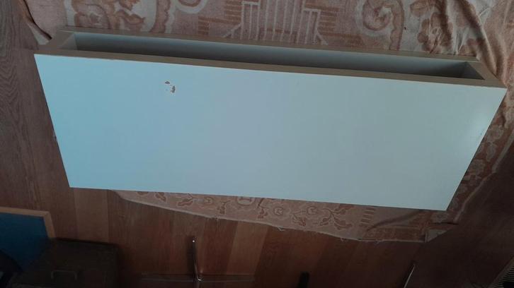 Gratis Ikea tv-meubel, Huis en Inrichting, Kasten |Televisiemeubels, Gebruikt, Minder dan 100 cm, 150 tot 200 cm, 50 tot 75 cm