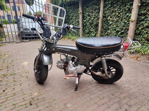Honda Dax St50 replica + donorvoertuig, Fietsen en Brommers, Brommers | Honda, Gebruikt, Ophalen
