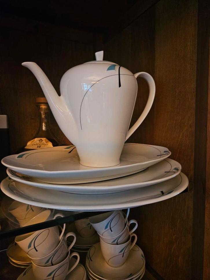 Winterling-porselein koffie en eetservies 74 delig., Huis en Inrichting, Keuken | Servies, Zo goed als nieuw, Compleet servies