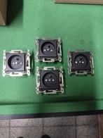 Stopcontact niko tweepolig +aardpen 28 inbouw. Int antraciet, Doe-het-zelf en Bouw, Elektriciteit en Kabels, Ophalen of Verzenden