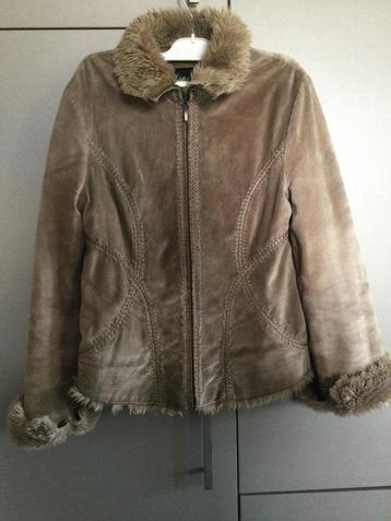 Veste Mango MNG en cuir fausse fourrure avec col et manches, Taille 46/48 (XL) ou plus grande, Enlèvement ou Envoi, Beige, MNG