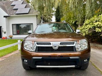 Dacia Duster 1.6 Benzine 120 000 km  beschikbaar voor biedingen