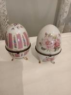 2 porseleinen eieren. Faberge stijl. WJ., Enlèvement ou Envoi