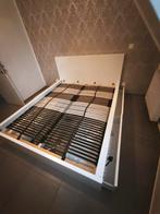 Lit Ikea avec sommier et tiroirs 160*200