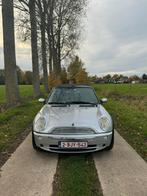 Mini one cabrio 1.6 benzine met maar 129 000km LEZ OK, Auto's, Voorwielaandrijving, Stof, Zwart, Cabriolet