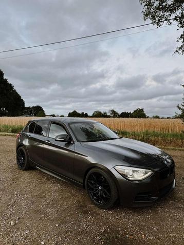Bmw m 135i, Autos, Cuir, Achat, Noir, Automatique
