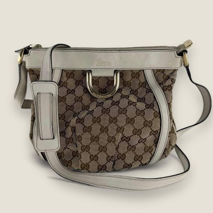 Gucci small Abbey D ring messenger GG canvas, Handtassen en Accessoires, Tassen | Schoudertassen, Gebruikt, Overige merken, Beige