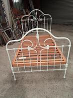 Antiek metalen bed, Ophalen, Gebruikt, Wit, Twijfelaar