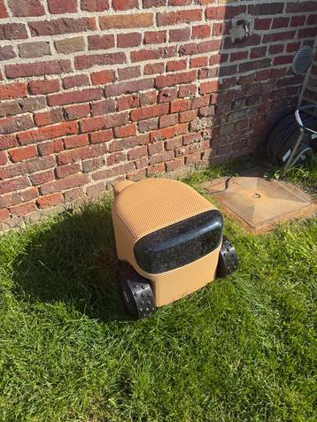 EEVE robotmaaier, Enlèvement, Comme neuf, Eeve, Avec capteur de pluie