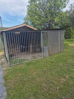 Chenil avec toit en super état à venir démonter, Animaux & Accessoires, Maisons pour chiens, Enlèvement, Comme neuf