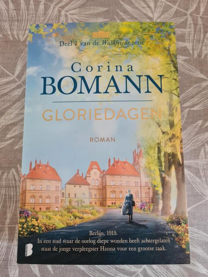 Corina Bomann - Gloriedagen, Boeken, Literatuur, Gelezen, Ophalen of Verzenden