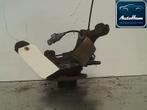 FUSEE RECHTS VOOR Opel Zafira (M75) (|13197809|), Gebruikt, Opel