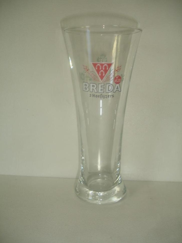Bierglas Breda 3 Hoefijzers, brij. Drie Hoefijzers, Verzamelen, Biermerken, Zo goed als nieuw, Glas of Glazen, Overige merken