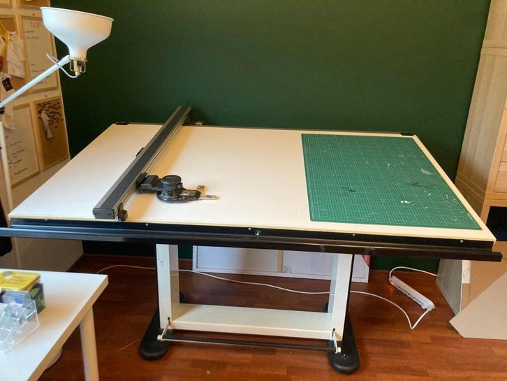 Tekentafel, Huis en Inrichting, Bureaus, Gebruikt, Stabureau, In hoogte verstelbaar, Ophalen