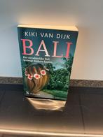 Kiki van Dijk - Bali Psychologische Thriller vakantieboek, Ophalen of Verzenden, Zo goed als nieuw, Kiki van Dijk