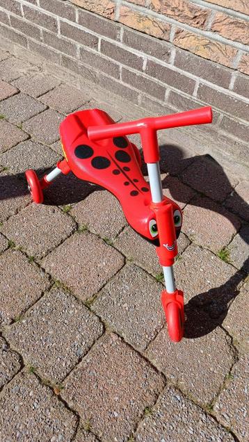 Opvouwbare driewieler / loopfiets beschikbaar voor biedingen