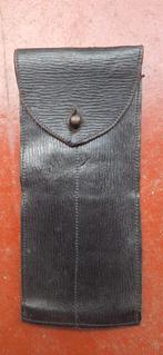 Porte chargeur cuir, Collections, Enlèvement