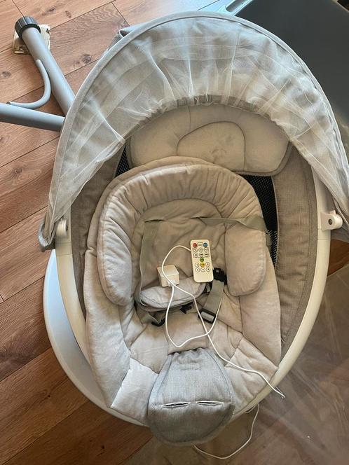 Babyschommel automatisch (afstandsbediening en display), Kinderen en Baby's, Wipstoeltjes, Ophalen