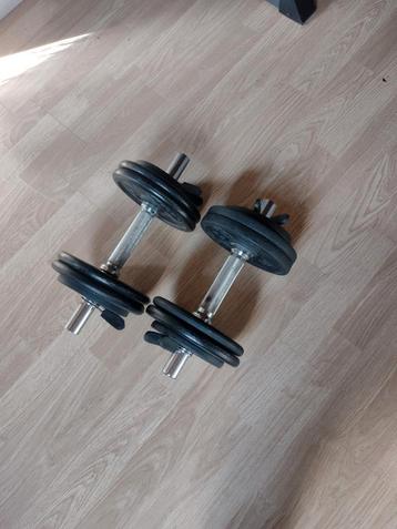 Dumbels+curl station, Sport en Fitness, Ophalen, Zo goed als nieuw