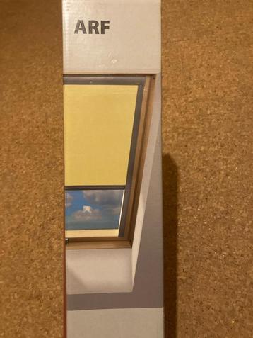 Verduisterend rolgordijn Fakro ARF 78 x 98 cm  beschikbaar voor biedingen