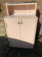 Armoire métallique année 60, Ophalen