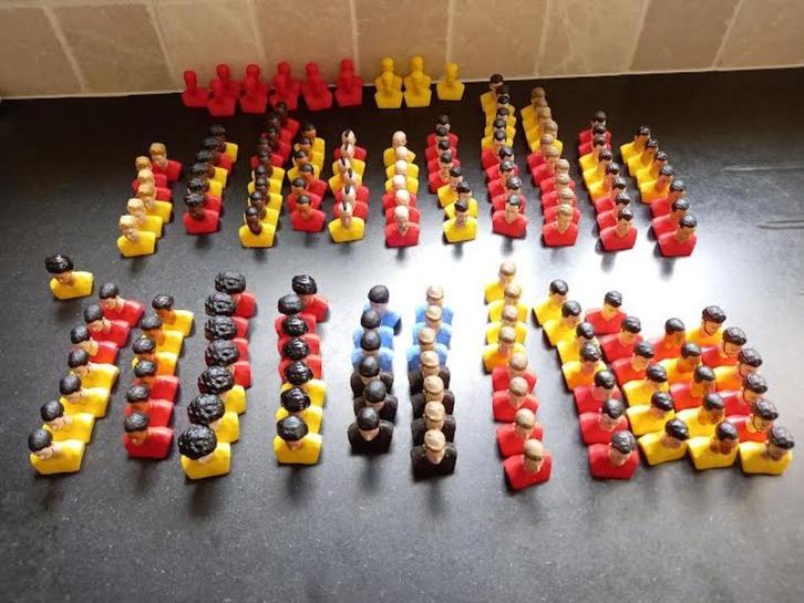 Rode duivel popjes van carrefour, Verzamelen, Sportartikelen en Voetbal, Zo goed als nieuw, Ophalen of Verzenden