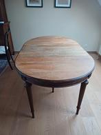 Eiken tafel (rond/ovaal) (gereserveerd), Huis en Inrichting, Ophalen, Gebruikt, 100 tot 150 cm, Eikenhout