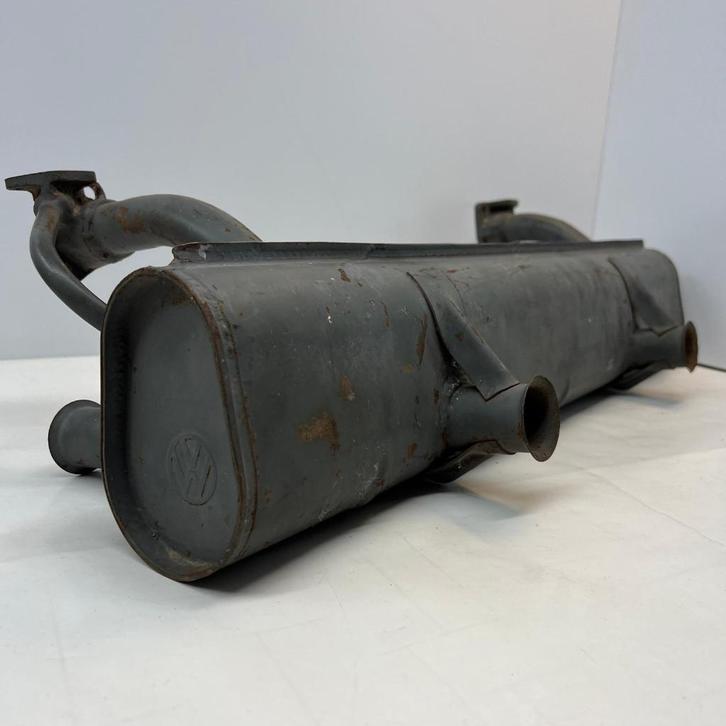 VW Kever 1961 NOS 1200 Uitlaat 111251051H Alleen Kever, Auto diversen, Auto-accessoires, Zo goed als nieuw, Verzenden