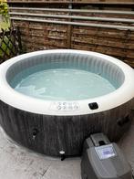 Intex jacuzi 6 personen groot model met nieuw deksel!!, Ophalen, Gebruikt, Grondzeil, Opblaasbaar