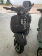 Vespa 300 GTS super sport, Fietsen en Brommers, Scooters | Vespa, Ophalen, Overige modellen, 300 cc, Zo goed als nieuw