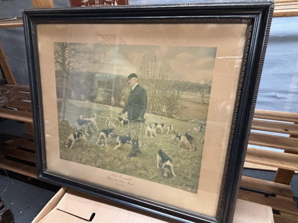 Impression d'une scène de chasse derriere vitre, Enlèvement, Maison et Meubles