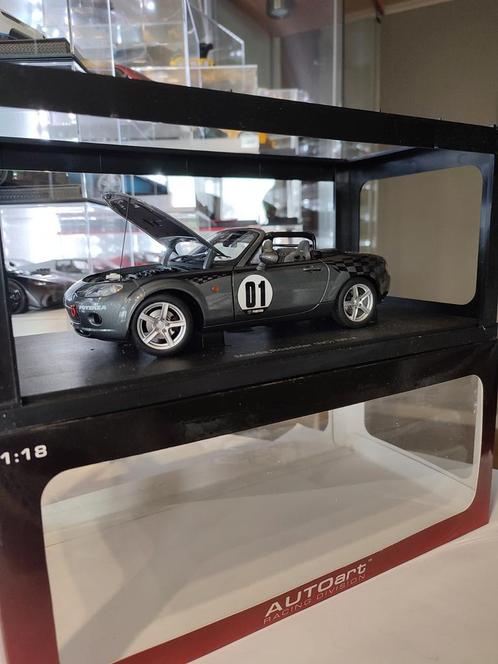 Mazda MX-5 NC NR-A 1/18 AUTOart Racing, Hobby en Vrije tijd, Modelauto's | 1:18, Zo goed als nieuw, Auto, Autoart, Ophalen of Verzenden