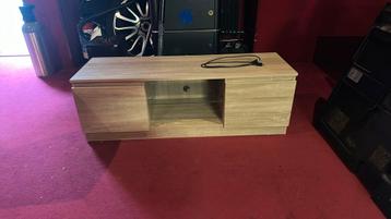 Televisie kast 70 euro op te halen in deurne beschikbaar voor biedingen