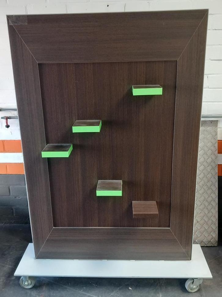 presentatie display op wielen, Zakelijke goederen, Kantoor en Winkelinrichting | Kantoormeubilair en Inrichting, Inrichting, Aankleding binnen
