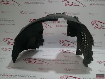 Modderkuip / wheelarch liner rechts voor Jaguar F-Pace T4A26 beschikbaar voor biedingen