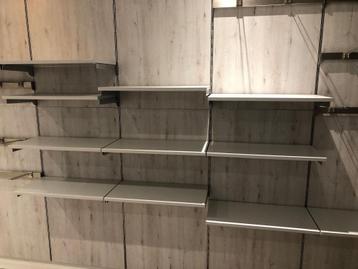 Complete winkelinrichting beschikbaar voor biedingen