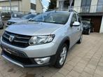 Dacia Sandero Stepway van 2013, Auto's, Euro 5, Parkeersensor, 124 g/km, Bedrijf