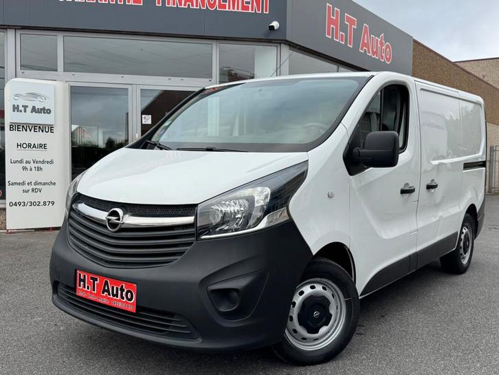 Opel vivaro 1.6 cdti airco euro6b/ terugbetaalbare btw, Auto's, Opel, Bedrijf, Te koop, Vivaro, Airbags, Airconditioning, Bluetooth