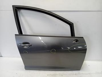 PORTIER RECHTS VOOR Seat Ibiza ST (6J8) (01-2010/07-2016) beschikbaar voor biedingen