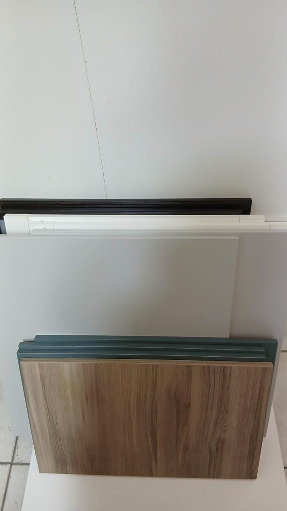 Portes pour Besta Ikea, Maison & Meubles, Accessoires pour la Maison | Étagères murales & Rayons de bibliothèque, Enlèvement