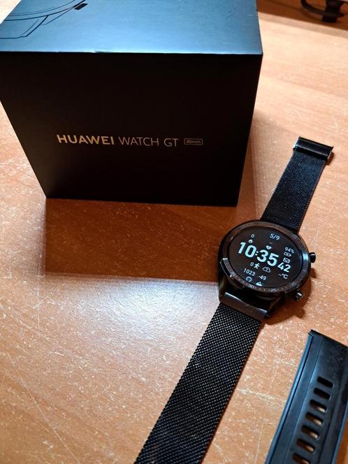 Huawei Watch GT, Handtassen en Accessoires, Smartwatches, Gebruikt, Android, Zwart, Afstand, Calorieverbanding, Conditie, GPS