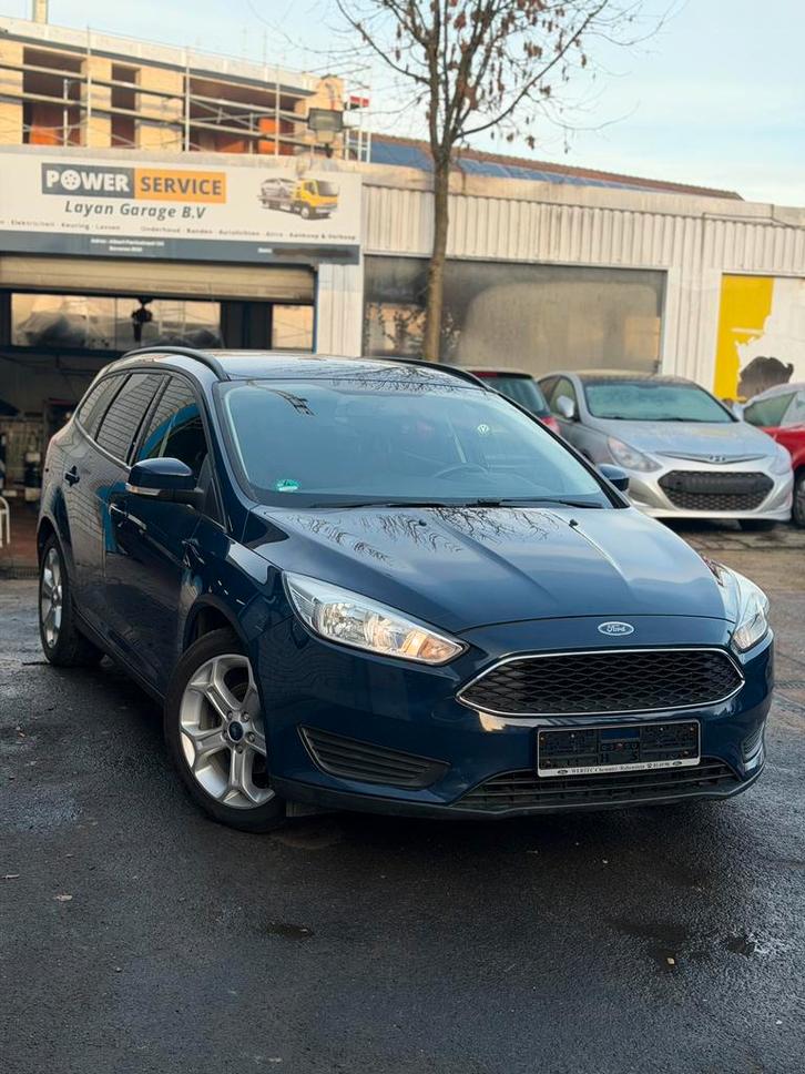 Ford Focus 1.0 EcoBoos, Autos, Ford, Entreprise, Achat, Focus, Airbags, Hayon arrière électrique, Rétroviseurs électriques, Capteur de lumière