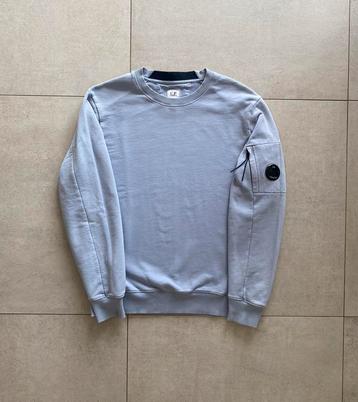 CP Company sweater with lens (baby bleu) beschikbaar voor biedingen