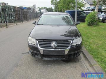 2007 Volkswagen Passat 1.6 DEMONTAGE SLOOP ONDERDELEN DONOR beschikbaar voor biedingen