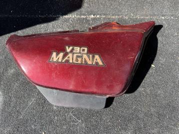 Zijkapje Honda Magna VF 500 V30 beschikbaar voor biedingen