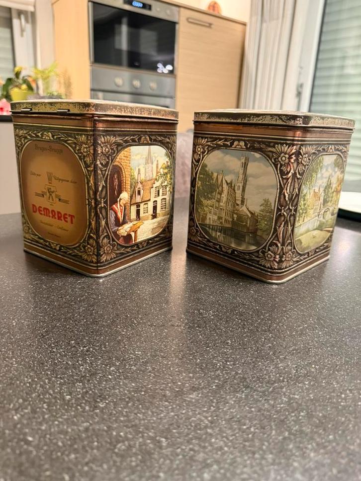 2 Demaret blikken dozen, Verzamelen, Blikken, Zo goed als nieuw, Ophalen