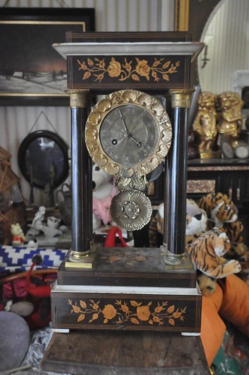 Pendule à colonnes, Antiek en Kunst, Antiek | Klokken, Ophalen of Verzenden